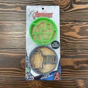 5/$20 NEW 2Pk Hulk Fist & Thor Hammer Silicone Breakfast Molds